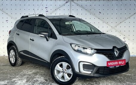 Renault Kaptur I рестайлинг, 2018 год, 1 320 000 рублей, 2 фотография
