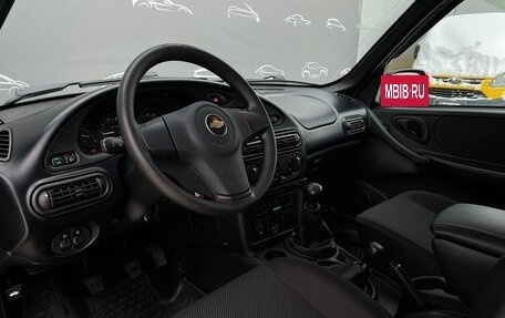 Chevrolet Niva I рестайлинг, 2017 год, 752 800 рублей, 5 фотография