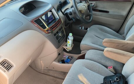 Toyota Nadia, 2003 год, 450 000 рублей, 12 фотография