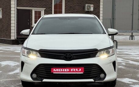 Toyota Camry, 2015 год, 2 150 000 рублей, 2 фотография