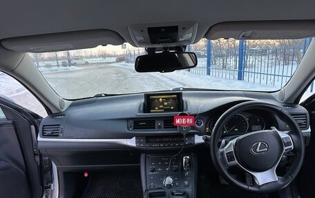 Lexus CT I рестайлинг, 2011 год, 1 400 000 рублей, 28 фотография