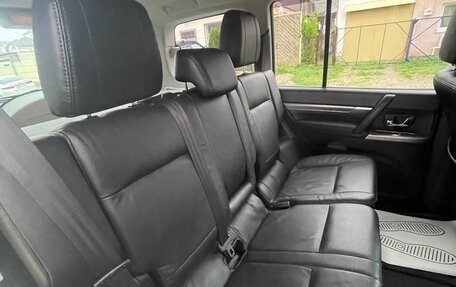 Mitsubishi Pajero IV, 2012 год, 2 370 000 рублей, 17 фотография