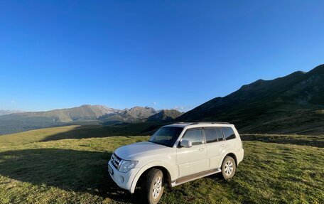 Mitsubishi Pajero IV, 2012 год, 2 370 000 рублей, 6 фотография