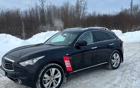 Infiniti QX70, 2016 год, 1 450 000 рублей, 2 фотография