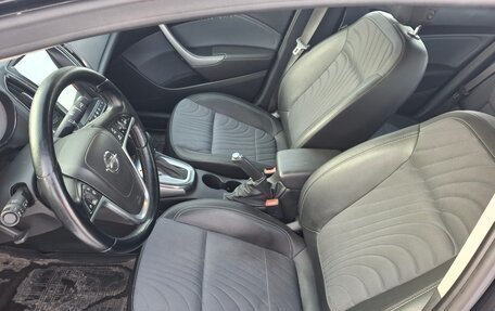 Opel Astra J, 2013 год, 760 000 рублей, 13 фотография