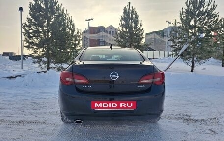 Opel Astra J, 2013 год, 760 000 рублей, 5 фотография