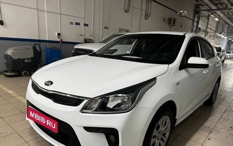 KIA Rio IV, 2019 год, 1 200 000 рублей, 3 фотография