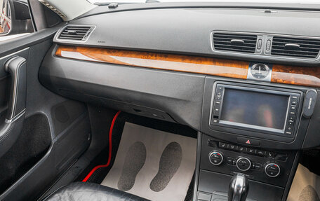 Volkswagen Passat B7, 2012 год, 999 000 рублей, 25 фотография