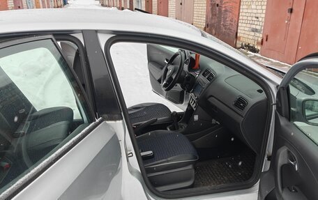 Volkswagen Polo VI (EU Market), 2013 год, 870 000 рублей, 8 фотография