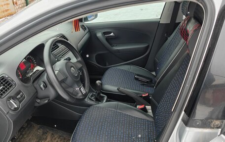 Volkswagen Polo VI (EU Market), 2013 год, 870 000 рублей, 12 фотография