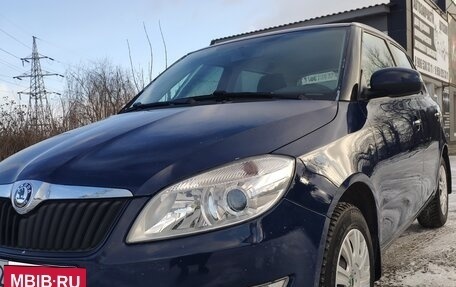 Skoda Fabia II, 2011 год, 420 000 рублей, 2 фотография