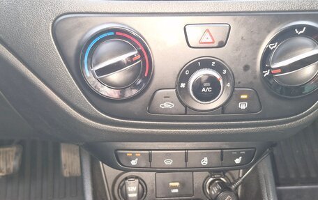 Hyundai Solaris II рестайлинг, 2020 год, 1 340 000 рублей, 12 фотография