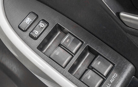 Toyota Prius, 2013 год, 1 149 000 рублей, 10 фотография