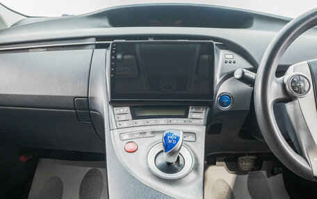 Toyota Prius, 2013 год, 1 149 000 рублей, 16 фотография