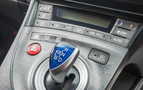 Toyota Prius, 2013 год, 1 149 000 рублей, 18 фотография