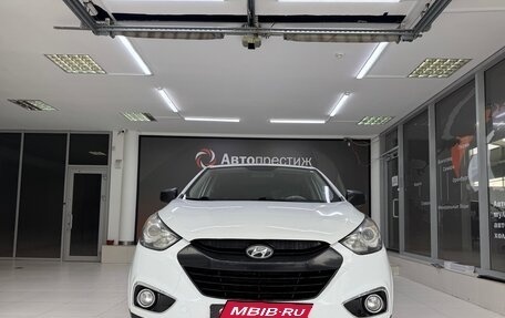 Hyundai ix35 I рестайлинг, 2010 год, 950 000 рублей, 2 фотография