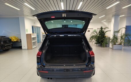 Volkswagen Tiguan II, 2018 год, 2 570 000 рублей, 5 фотография