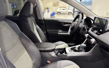 Toyota RAV4, 2025 год, 4 500 000 рублей, 14 фотография