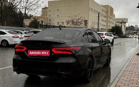 Toyota Camry, 2021 год, 4 000 000 рублей, 17 фотография