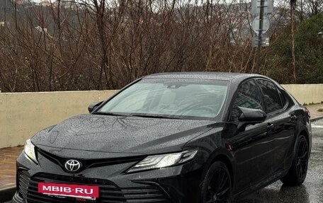 Toyota Camry, 2021 год, 4 000 000 рублей, 14 фотография