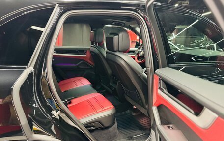 Porsche Cayenne III, 2025 год, 16 500 000 рублей, 16 фотография