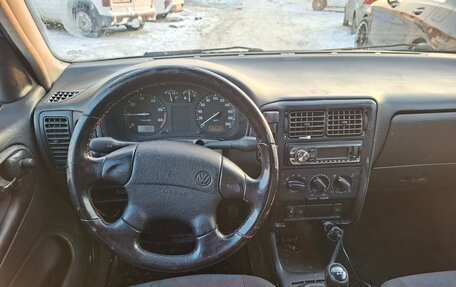 Volkswagen Polo III рестайлинг, 1999 год, 115 000 рублей, 5 фотография