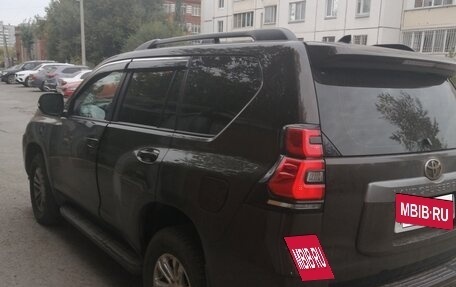 Toyota Land Cruiser Prado 150 рестайлинг 2, 2018 год, 4 550 000 рублей, 2 фотография