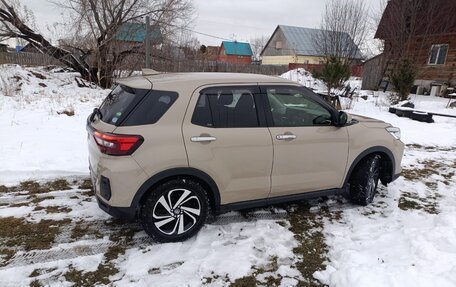 Toyota Raize I, 2020 год, 1 849 999 рублей, 3 фотография