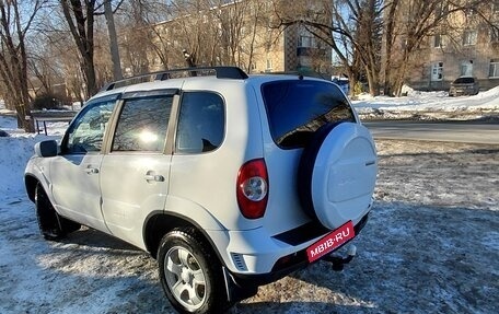 Chevrolet Niva I рестайлинг, 2011 год, 880 000 рублей, 3 фотография