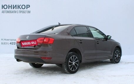 Volkswagen Jetta VI, 2011 год, 829 000 рублей, 5 фотография