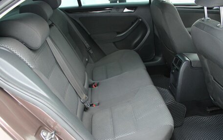 Volkswagen Jetta VI, 2011 год, 829 000 рублей, 14 фотография