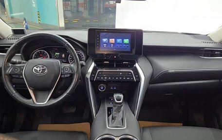 Toyota Harrier, 2022 год, 8 фотография