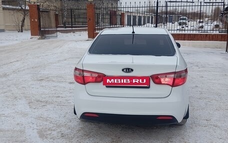 KIA Rio III рестайлинг, 2012 год, 780 000 рублей, 4 фотография