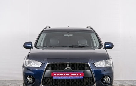 Mitsubishi Outlander III рестайлинг 3, 2011 год, 1 399 000 рублей, 2 фотография
