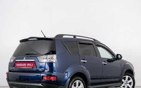 Mitsubishi Outlander III рестайлинг 3, 2011 год, 1 399 000 рублей, 6 фотография
