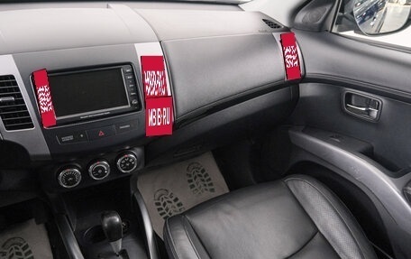 Mitsubishi Outlander III рестайлинг 3, 2011 год, 1 399 000 рублей, 11 фотография