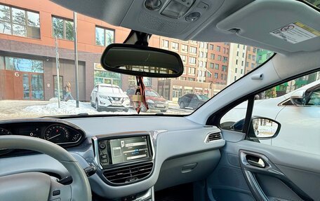 Peugeot 208 II, 2013 год, 800 000 рублей, 18 фотография