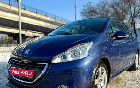 Peugeot 208 II, 2013 год, 800 000 рублей, 16 фотография