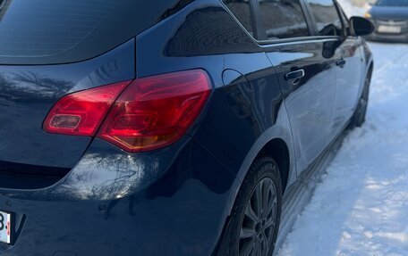 Opel Astra J, 2011 год, 750 000 рублей, 5 фотография