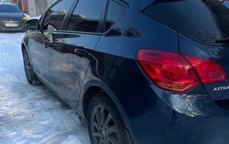 Opel Astra J, 2011 год, 750 000 рублей, 6 фотография