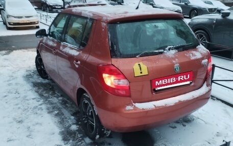 Skoda Fabia II, 2009 год, 550 000 рублей, 3 фотография