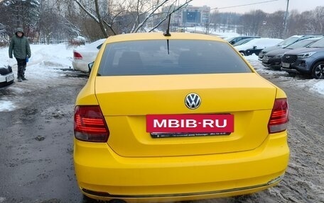 Volkswagen Polo VI (EU Market), 2017 год, 350 000 рублей, 6 фотография