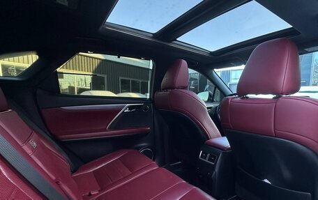 Lexus RX IV рестайлинг, 2018 год, 4 990 000 рублей, 14 фотография