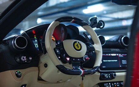 Ferrari Portofino, 2020 год, 25 000 000 рублей, 7 фотография