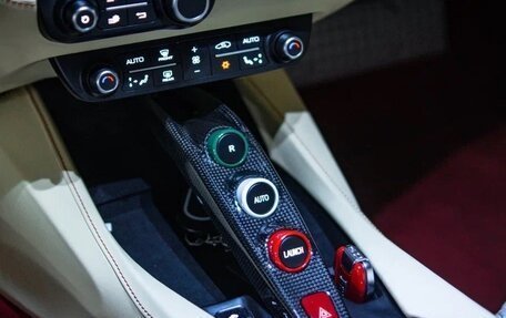 Ferrari Portofino, 2020 год, 25 000 000 рублей, 25 фотография