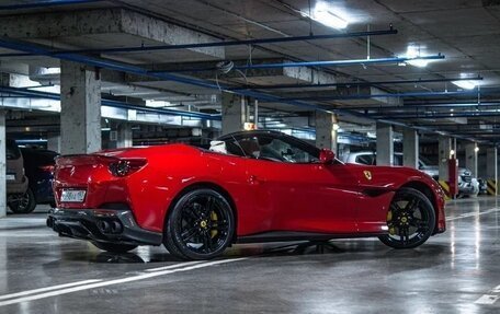 Ferrari Portofino, 2020 год, 25 000 000 рублей, 33 фотография