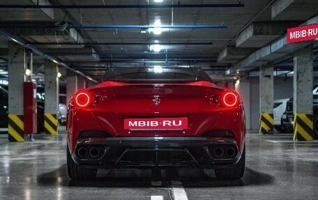 Ferrari Portofino, 2020 год, 25 000 000 рублей, 12 фотография