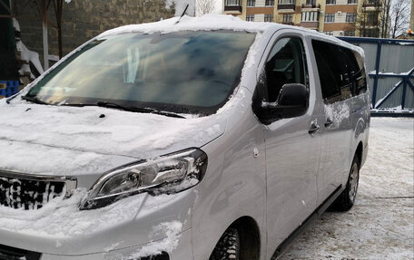 Peugeot Traveller I, 2021 год, 3 299 000 рублей, 6 фотография