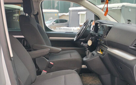 Peugeot Traveller I, 2021 год, 3 299 000 рублей, 11 фотография