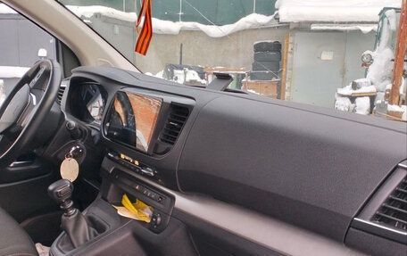 Peugeot Traveller I, 2021 год, 3 299 000 рублей, 12 фотография